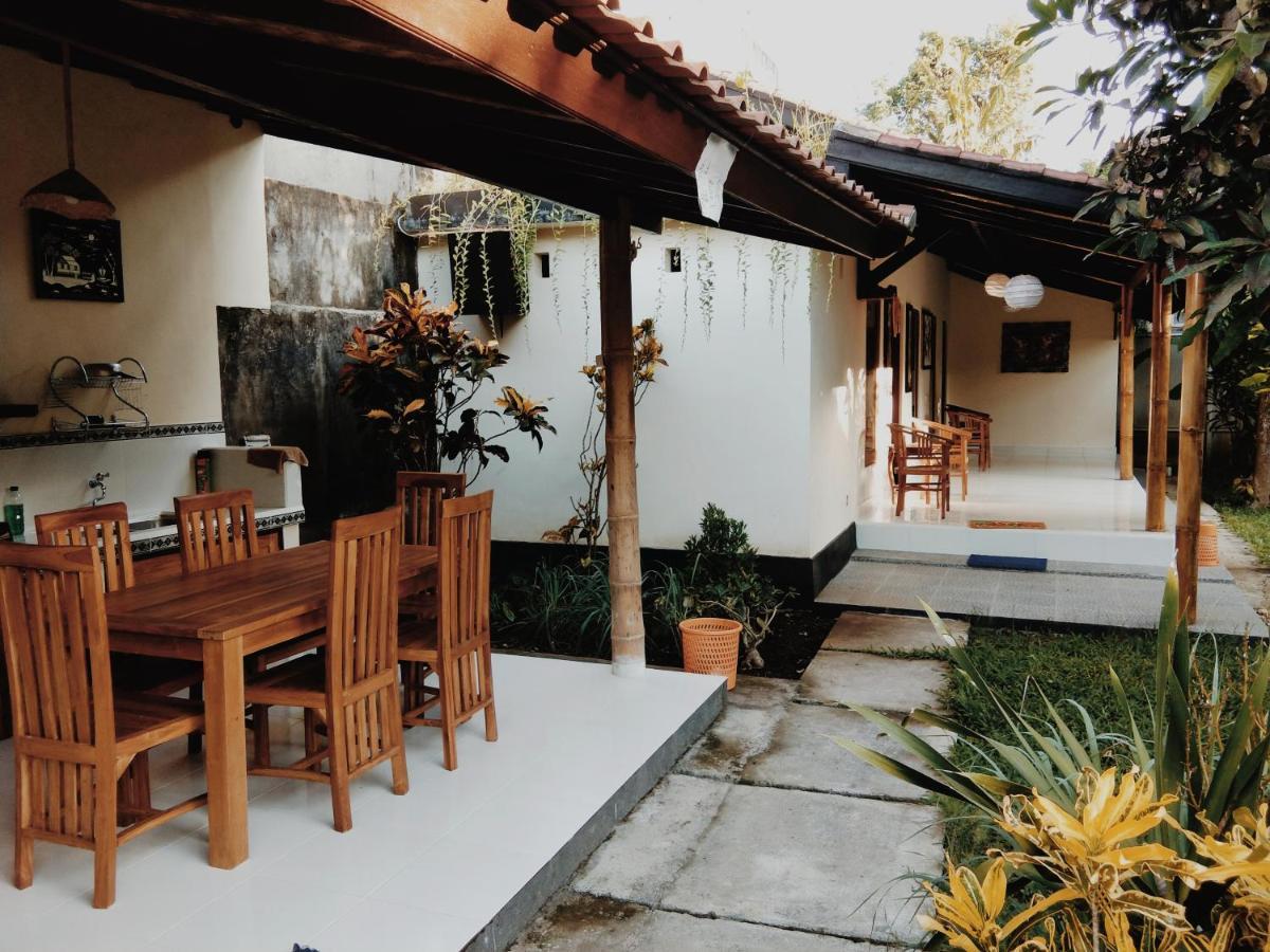 Honey Home Stay Canggu Exterior foto